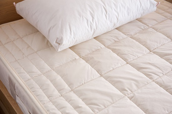 Camel bed pad extra light type